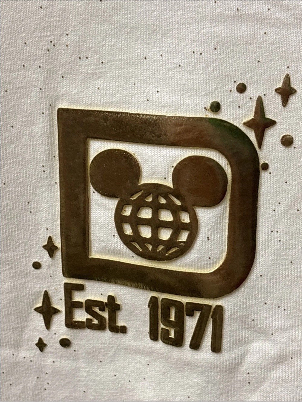 NWT Disney Parks Walt Disney World metallic castle spirit jersey Sz M - Picture 3 of 11